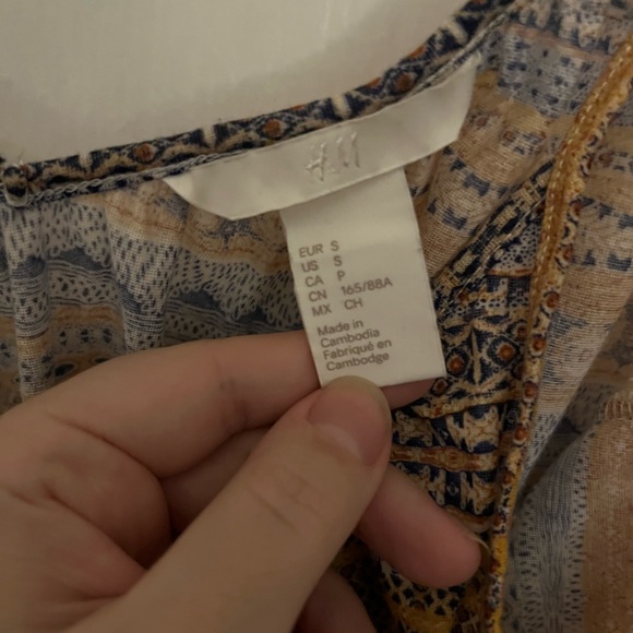 Aztec crop top - Picture 3 of 4